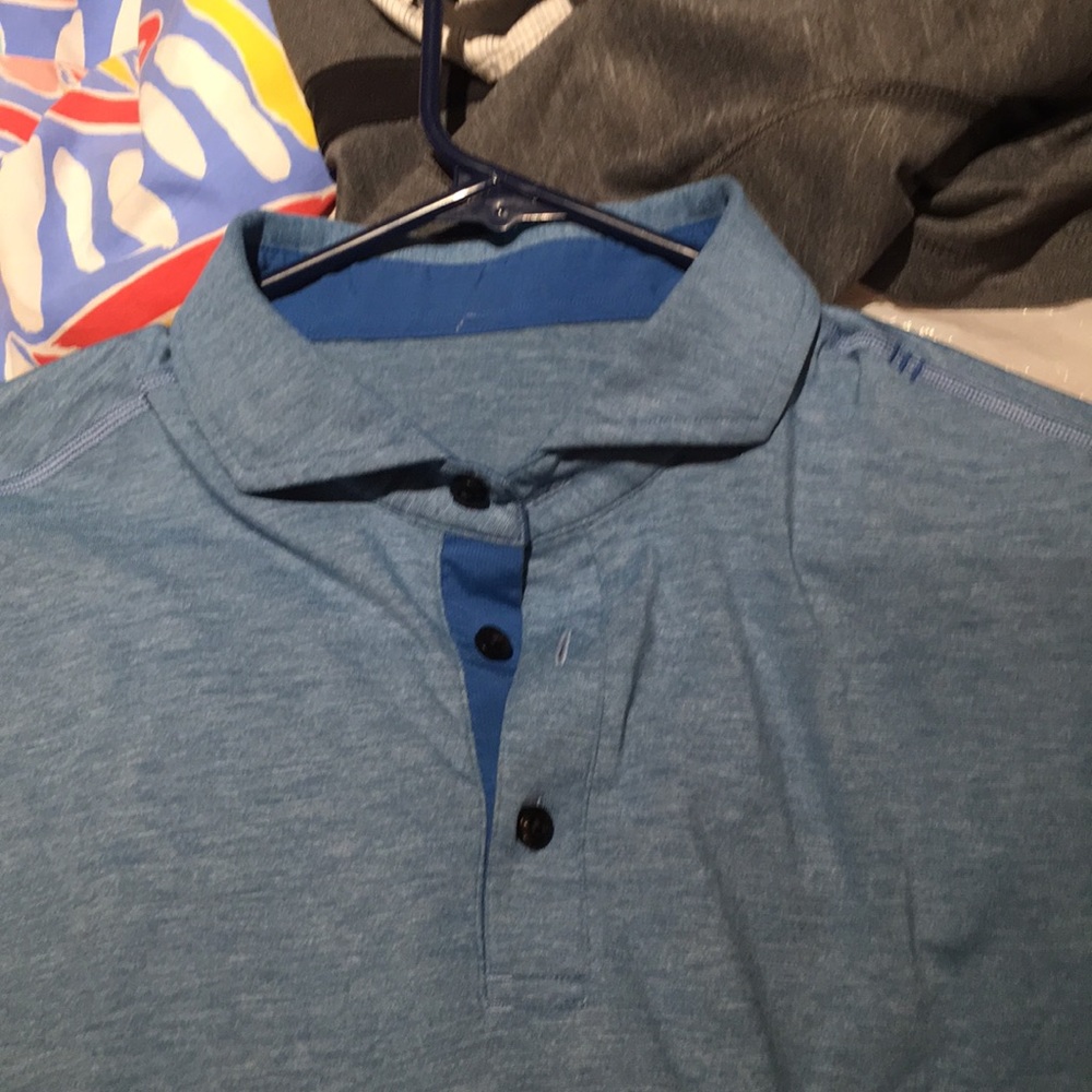 Lululemon golf shirt